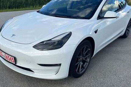 Tesla Model 3 157.000 km 24.900 &euro; Außernzell 94532