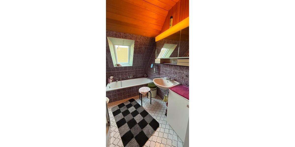 Einfamilienhaus Wiefelstede - 6 Zimmer, 236 m&sup2;, 439.000&euro; | Angebot:26958430