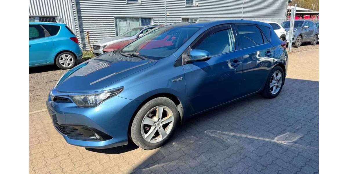 Toyota Auris 173.000 km 9.500 &euro; Stelle 21435