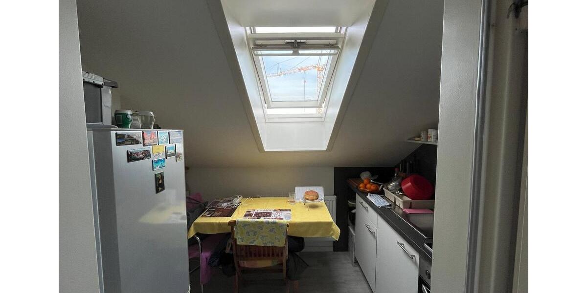 Dachgeschoßwohnung Lappersdorf - 2 Zimmer, 38 m&sup2;, 520&euro; | Angebot:25174902