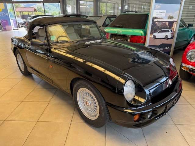 MG RV8 95.000 km 21.900 € Lautenbach 77794