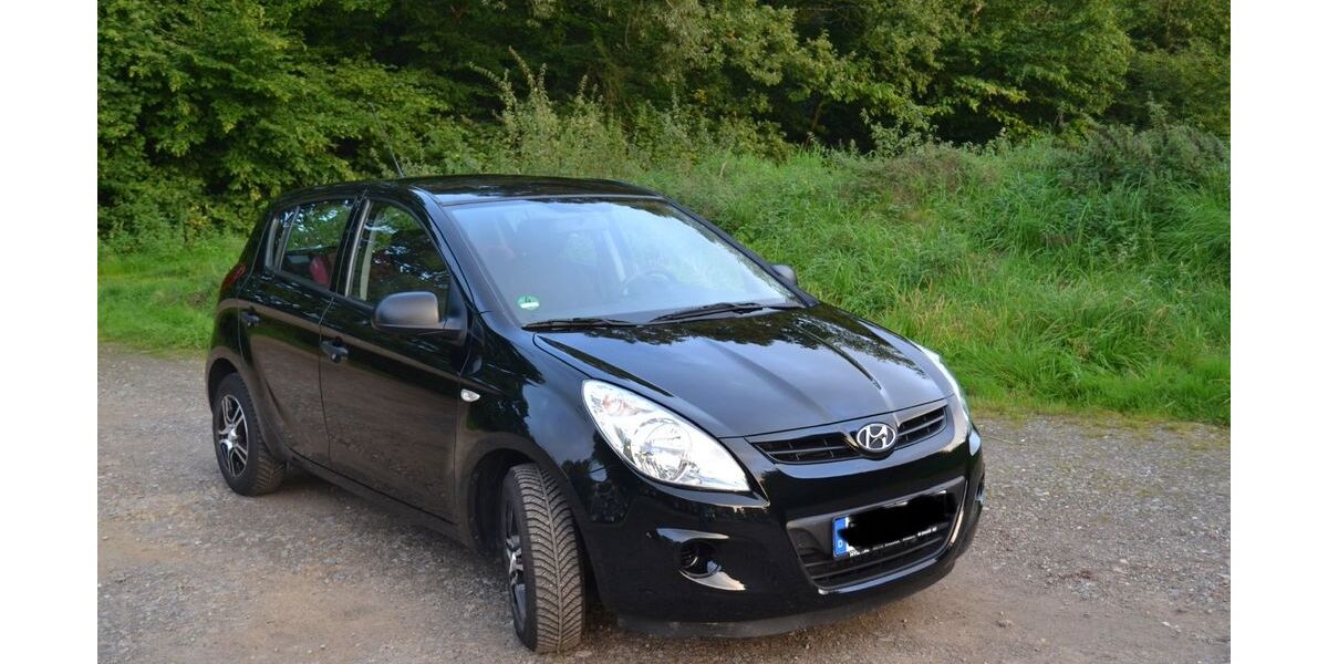 Hyundai i20 110.500 km 3.199 &euro; Sprockhövel 45549