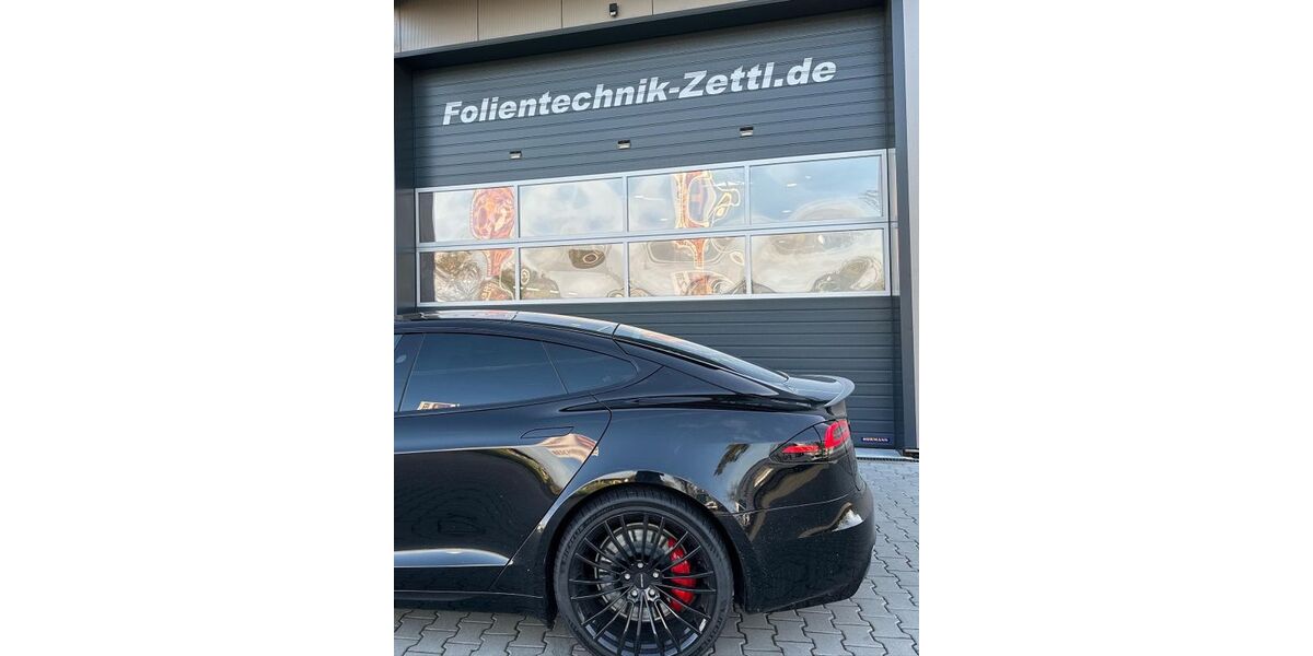 Tesla Model S 3.394 km 104.900 &euro; Fahrenbach 74864