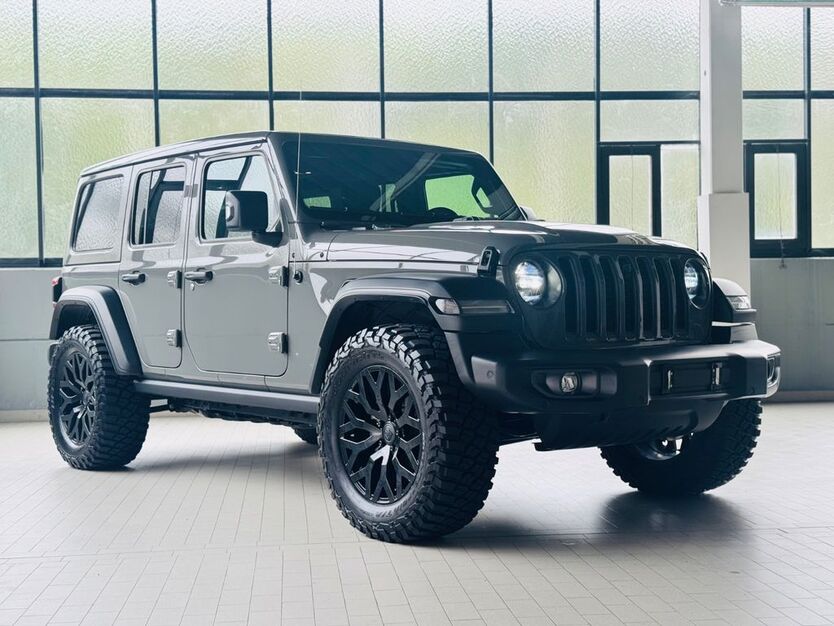 Jeep Wrangler 28.400 km 62.800 € Schorndorf 73614