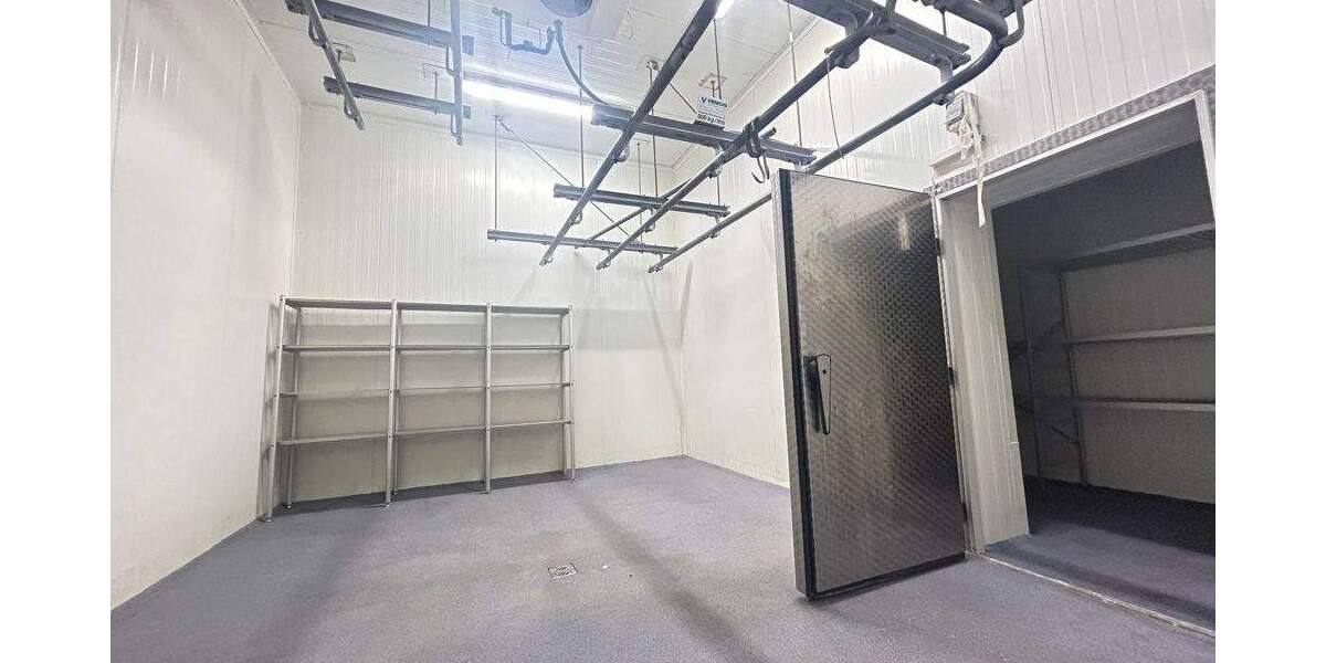 Wohnen und Arbeiten - Perfekt für die Lebensmittelbranche 6 zimmer