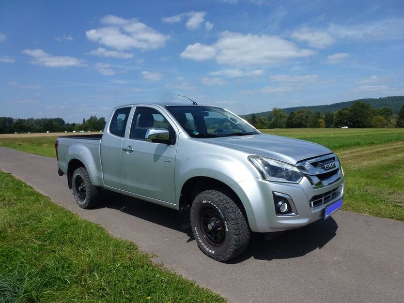 D-Max