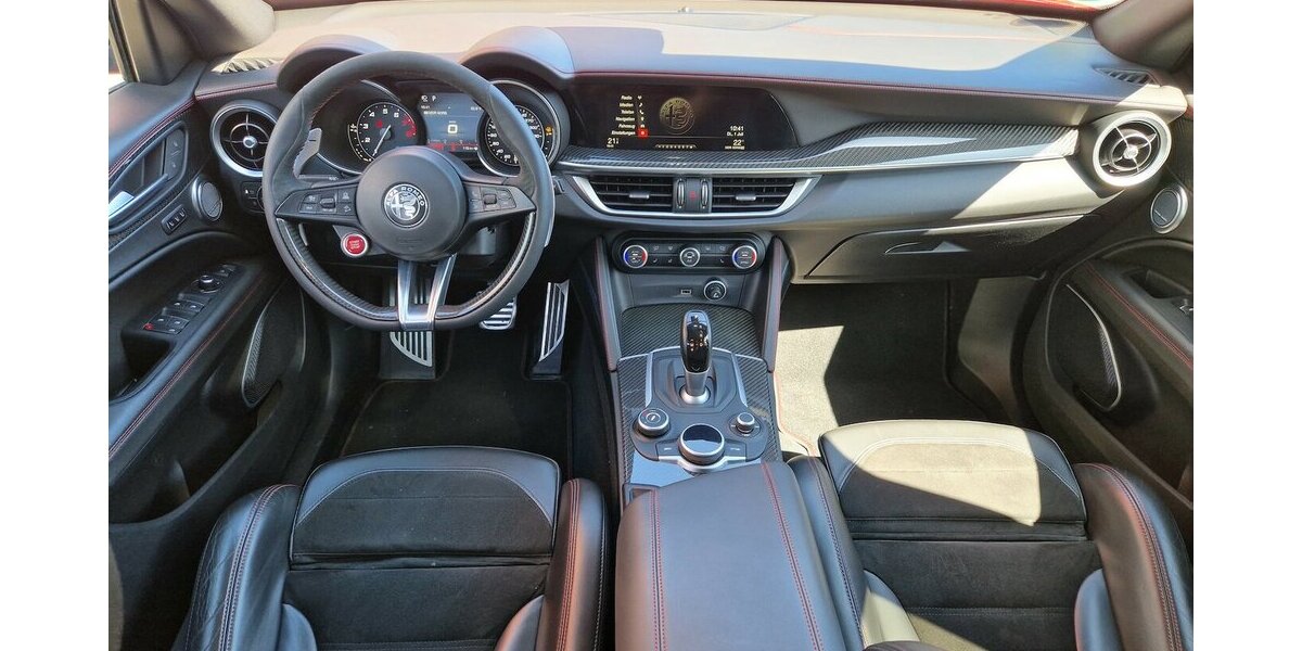 Alfa Romeo Stelvio Quadrifoglio Q4 63.569 km 44.500 &euro; Wilsdruff 01723
