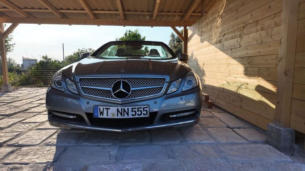E 220