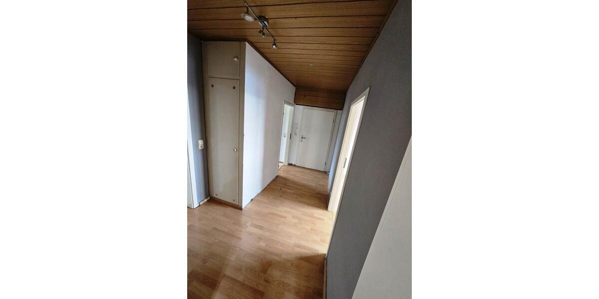 Etagenwohnung Geisenheim - 3 Zimmer, 74 m&sup2;, 220.000&euro; | Angebot:26066082