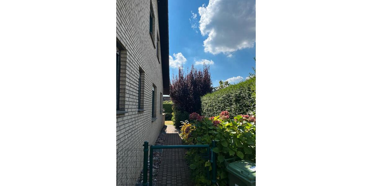 Einfamilienhaus Halle - 6 Zimmer, 170 m&sup2;, 430.000&euro; | Angebot:27033515