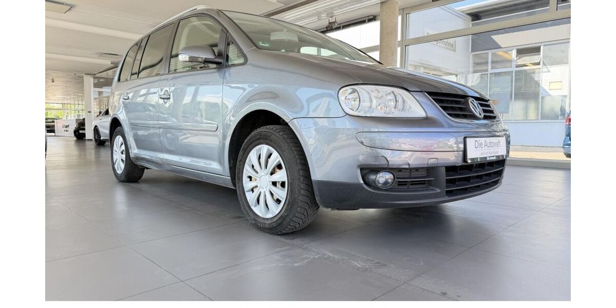 VW Touran 225.000 km 2.480 &euro; Rheinfelden (Baden) (Rheinfelden) 79618