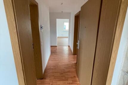 Wohnung Altenstadt an der Waldnaab - 3 Zimmer, 78 m&sup2;, 700&euro; | Angebot:25170485