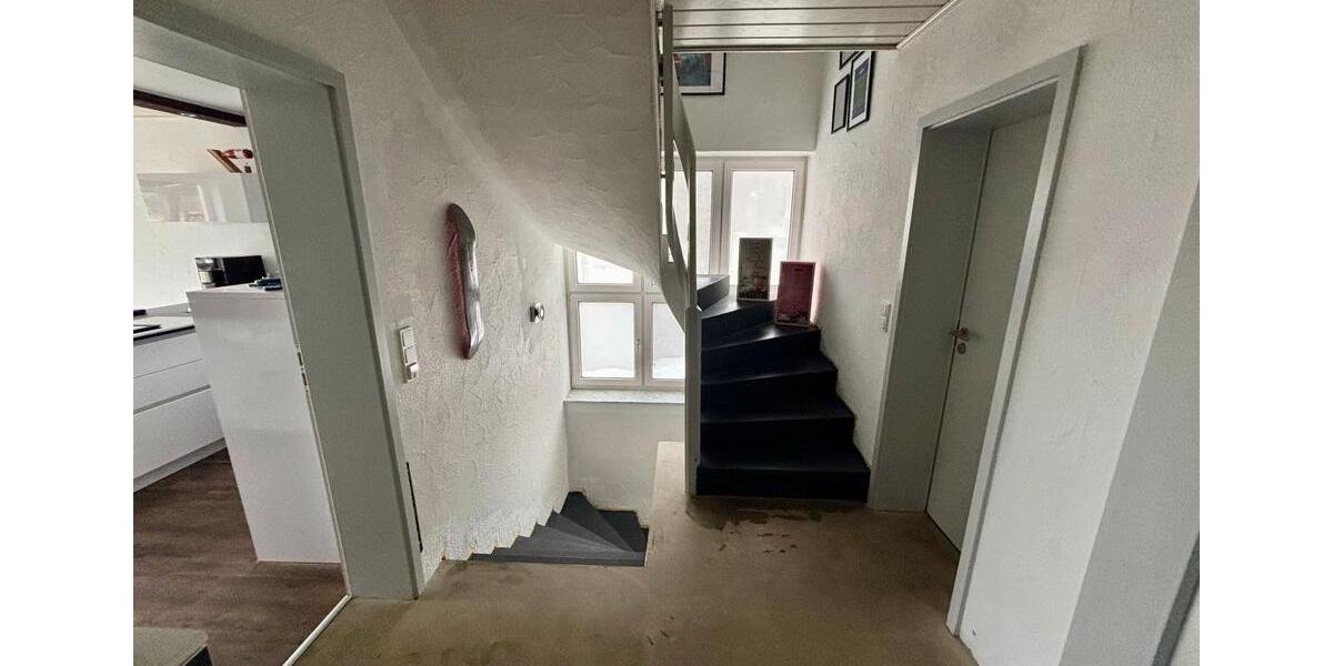 Einfamilienhaus Gemünden am Main - 5.5 Zimmer, 125 m&sup2;, 1.300&euro; | Angebot:24775054