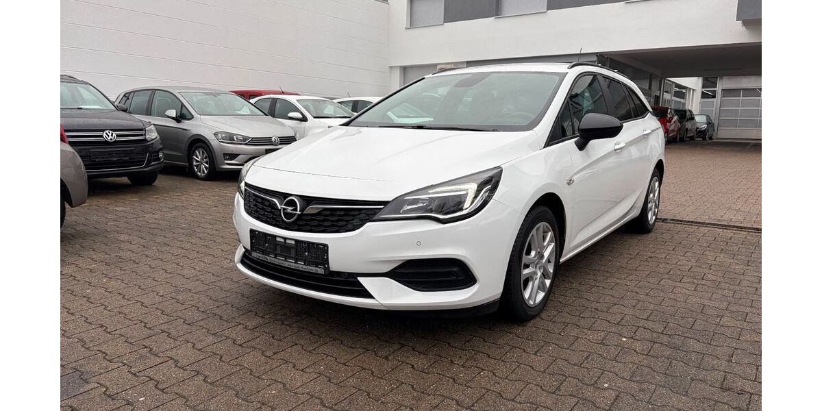 Opel Astra 136.217 km 8.995 &euro; Stuttgart 70597