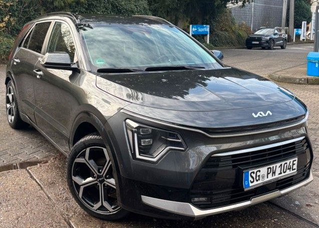 Kia Niro 92.500 km 25.000 &euro; Solingen 42651