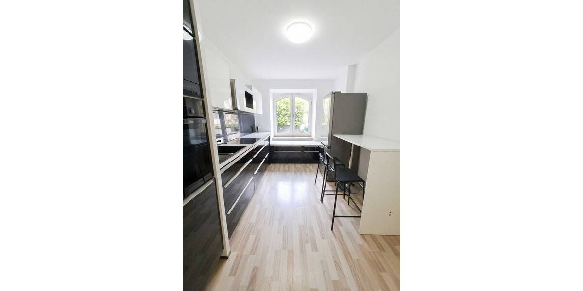Etagenwohnung Nürnberg Erlenstegen - 2 Zimmer, 65 m&sup2;, 1.100&euro; | Angebot:26388881