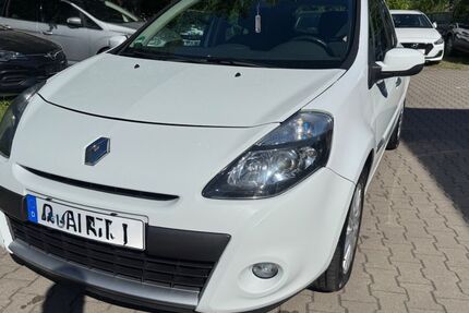 Renault Clio 204.000 km 2.500 &euro; Gera 07549
