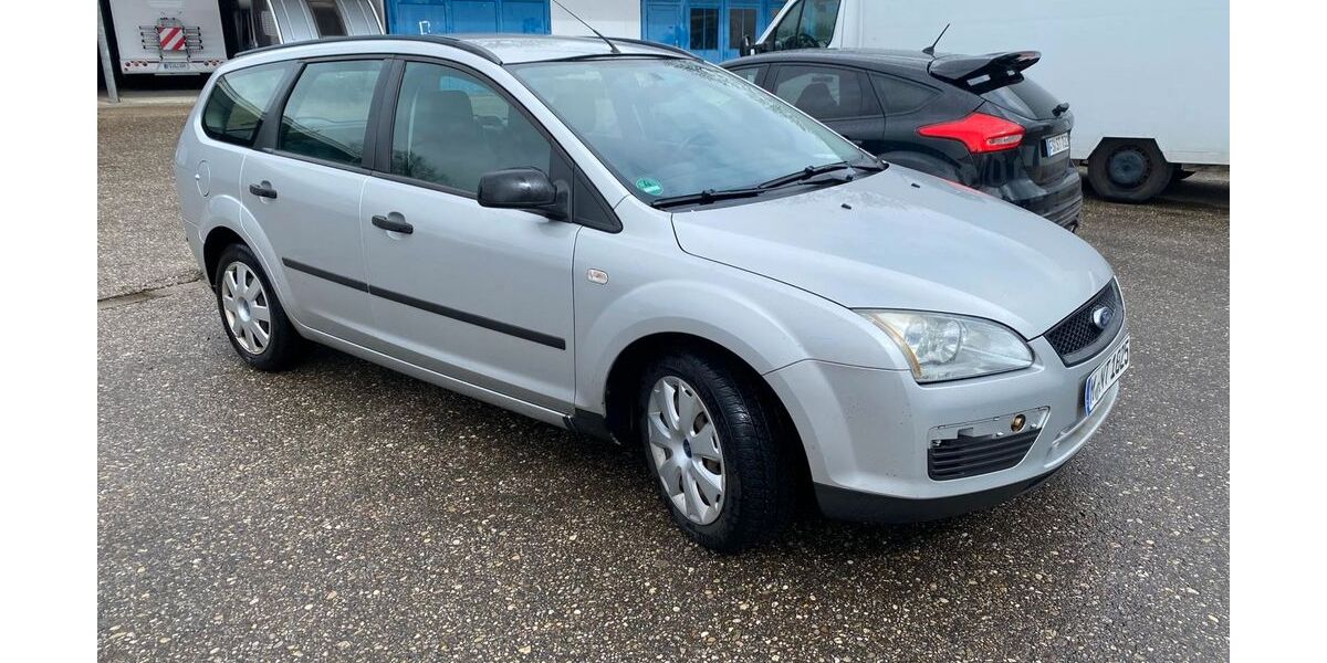 Ford Focus 235.000 km 1.850 &euro; München 81541
