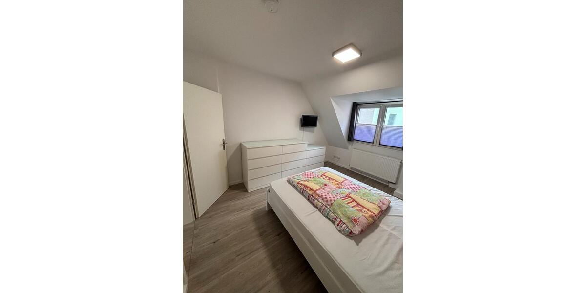 Etagenwohnung Wuppertal Lichtenplatz - 1.5 Zimmer, 43 m&sup2;, 550&euro; | Angebot:26020393