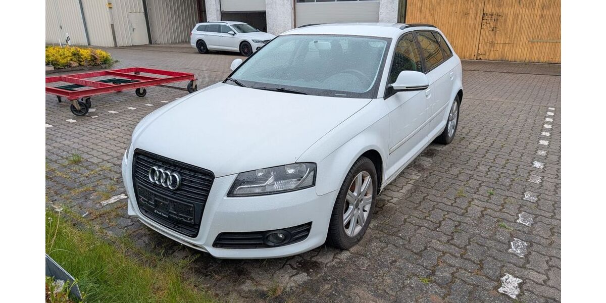 Audi A3 164.000 km 5.000 &euro; Büchen 21514