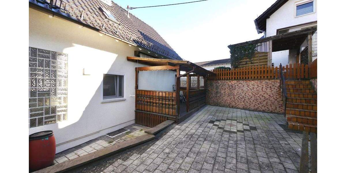Einfamilienhaus Taunusstein Neuhof - 3 Zimmer, 100 m&sup2;, 1.100&euro; | Angebot:25336121