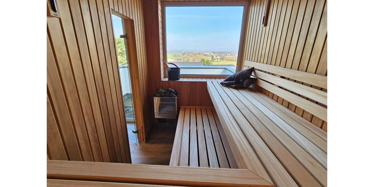 Provisionsfrei* Moderne neuwertige Stadtvilla mit gehobener Ausstattung provisionsfrei vom Eigentümer - Einfamilienhaus Oerlinghausen | Angebot:26334376