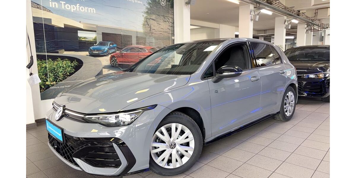 VW Golf 2.500 km 41.990 &euro; Idstein 65510