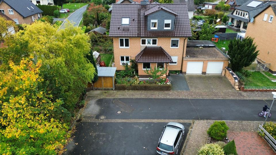 Einfamilienhaus am Ende einer Sackgasse mit Kamin, Werkstattgrube 7 zimmer