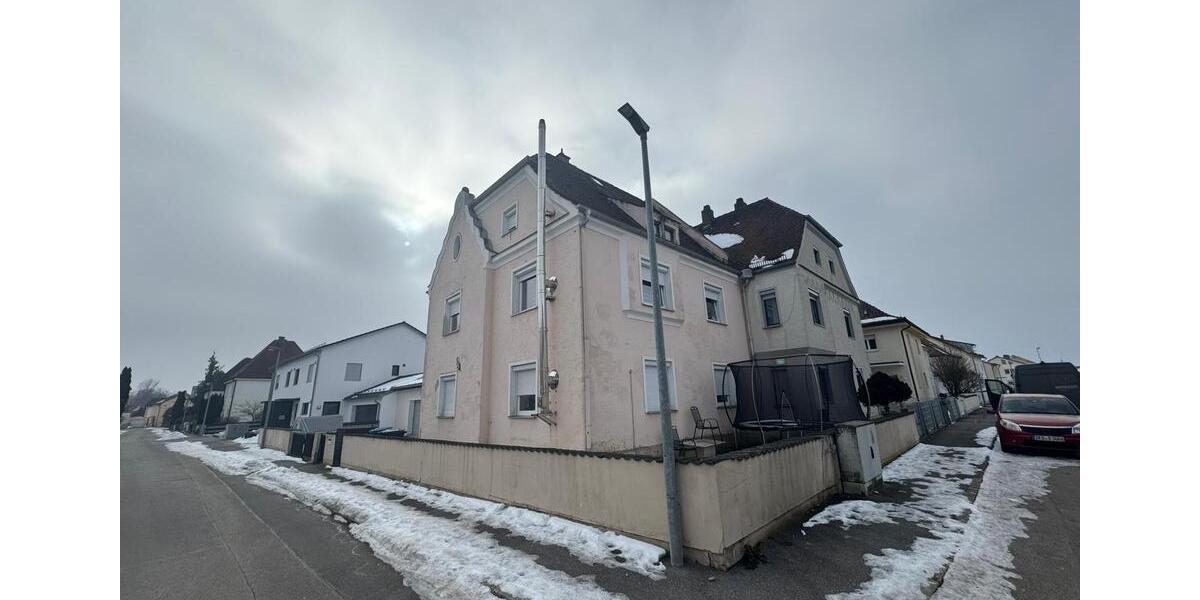 Haus mit drei Wohnungen und garten in ruhiger Wohnlage 6 zimmer