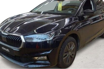 Skoda Fabia 24.985 km 17.710 &euro; Moers 47441