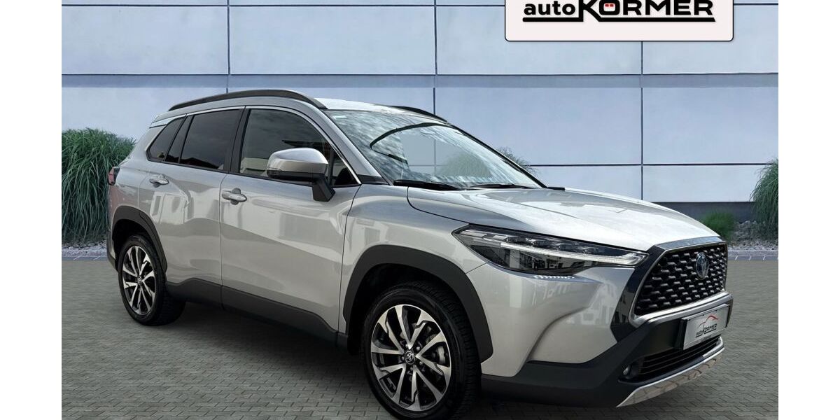 Toyota Corolla Cross 31.940 km 31.990 € Ismaning 85737