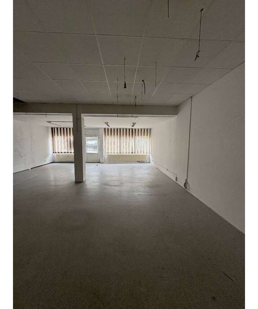 Einzelhandel in Dingolfing 1.177,33 € 107.03 m²