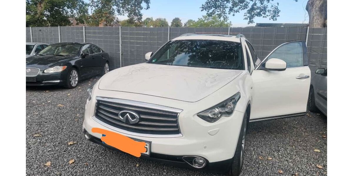 INFINITI FX 136.000 km 12.200 &euro; Neukirchen-Vluyn 47506