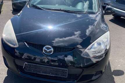 Mazda 2 208.000 km 1.200 &euro; Kassel 34123