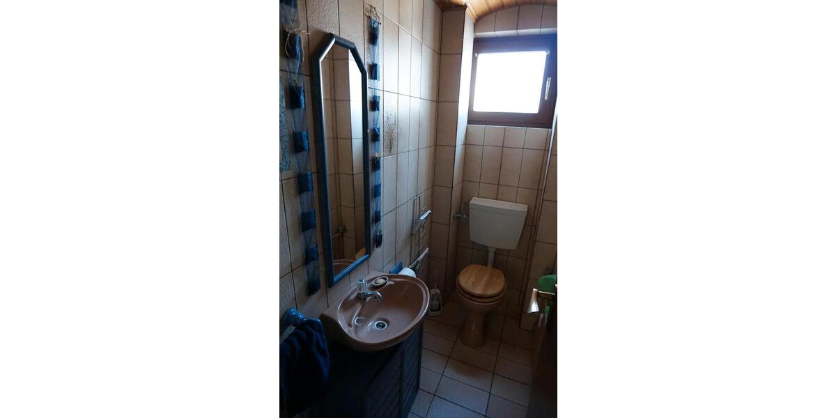 Einfamilienhaus Breidenbach - 7 Zimmer, 258 m&sup2;, 249.000&euro; | Angebot:26869708