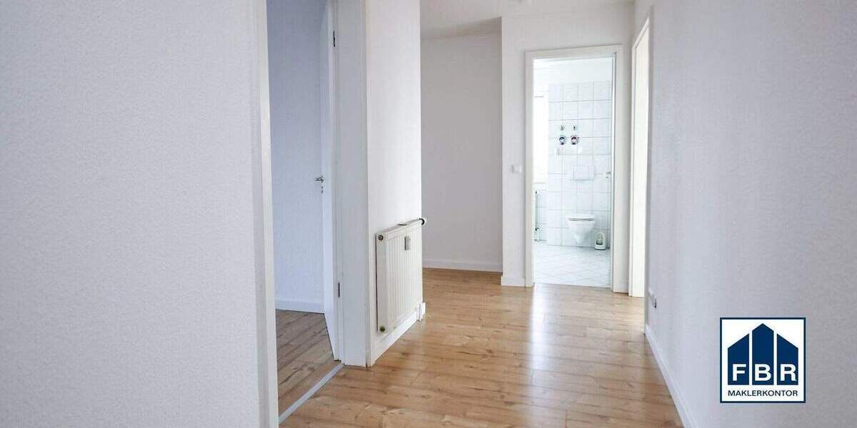 Etagenwohnung Pampow - 2 Zimmer, 72 m&sup2;, 125.000&euro; | Angebot:25749141