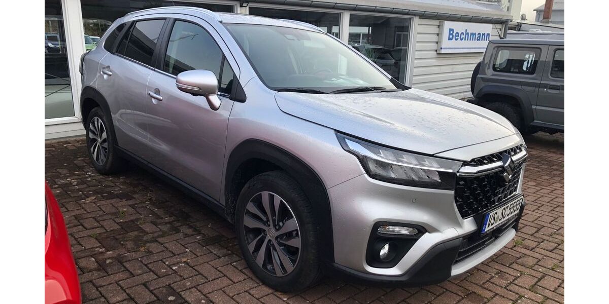 Suzuki Andere 5.900 km 27.900 &euro; Villingen-Schwenningen 78056