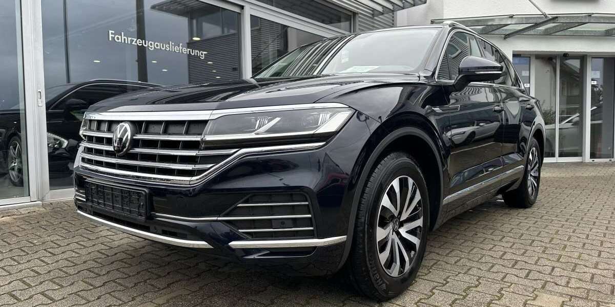 VW Touareg 124.578 km 40.980 &euro; Wendlingen am Neckar 73240