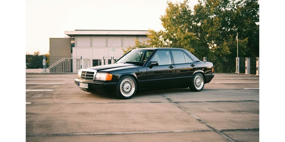 Mercedes-Benz 190 242.000 km 10.499 &euro; München 81547