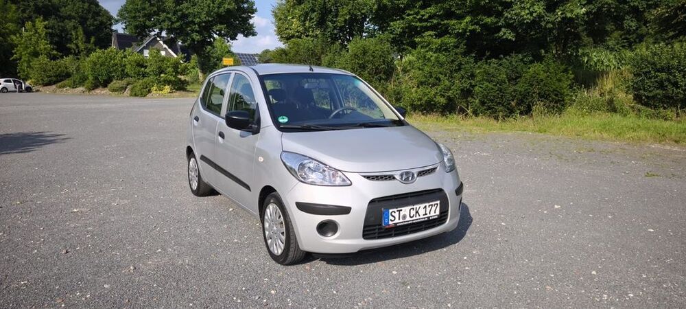 i10