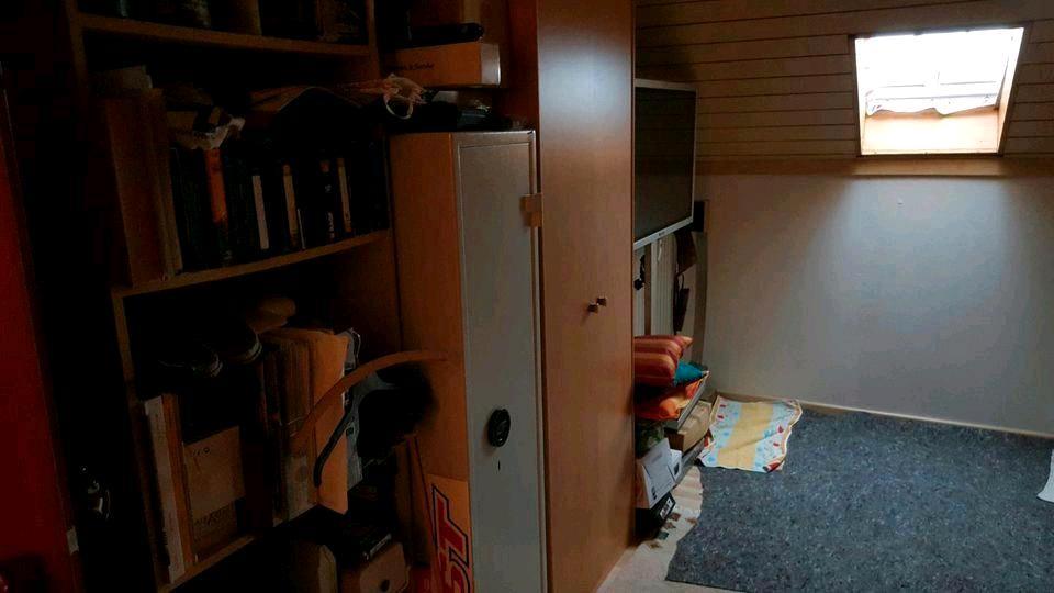 Dachgeschoßwohnung Brand - 3 Zimmer, 100 m&sup2;, 130.000&euro; | Angebot:26876545