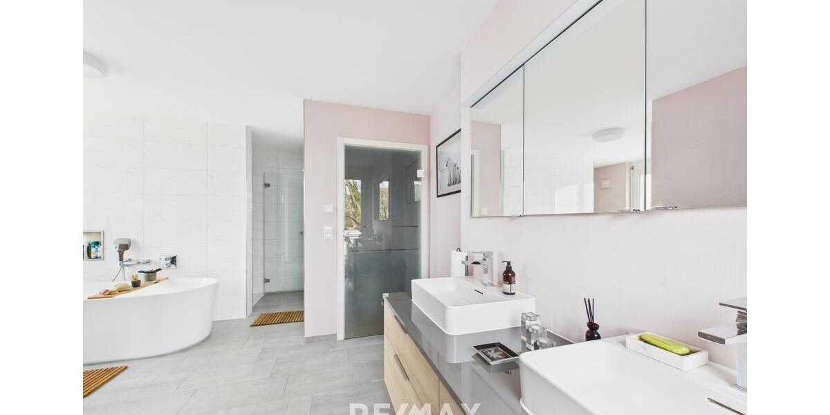 Einfamilienhaus Weinstadt - 5 Zimmer, 195 m&sup2;, 2.290&euro; | Angebot:26591245