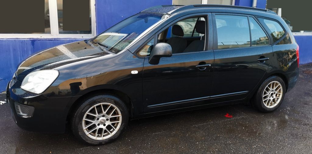 Kia Carens 200.000 km 3.499 &euro; Berlin 13405