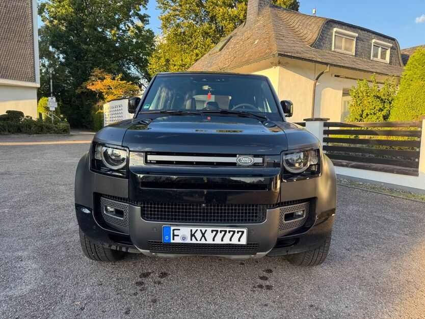 Land Rover Defender 38.000 km 105.000 € Frankfurt am main 60386