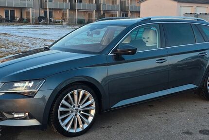 Skoda Superb 158.500 km 18.990 &euro; Heldenstein 84431