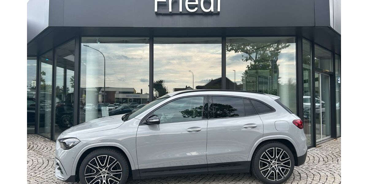 Mercedes-Benz GLA 200 24.950 km 38.750 &euro; Tirschenreuth 95643