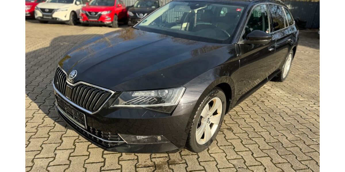 Skoda Superb 231.656 km 11.950 € Achstetten 88480