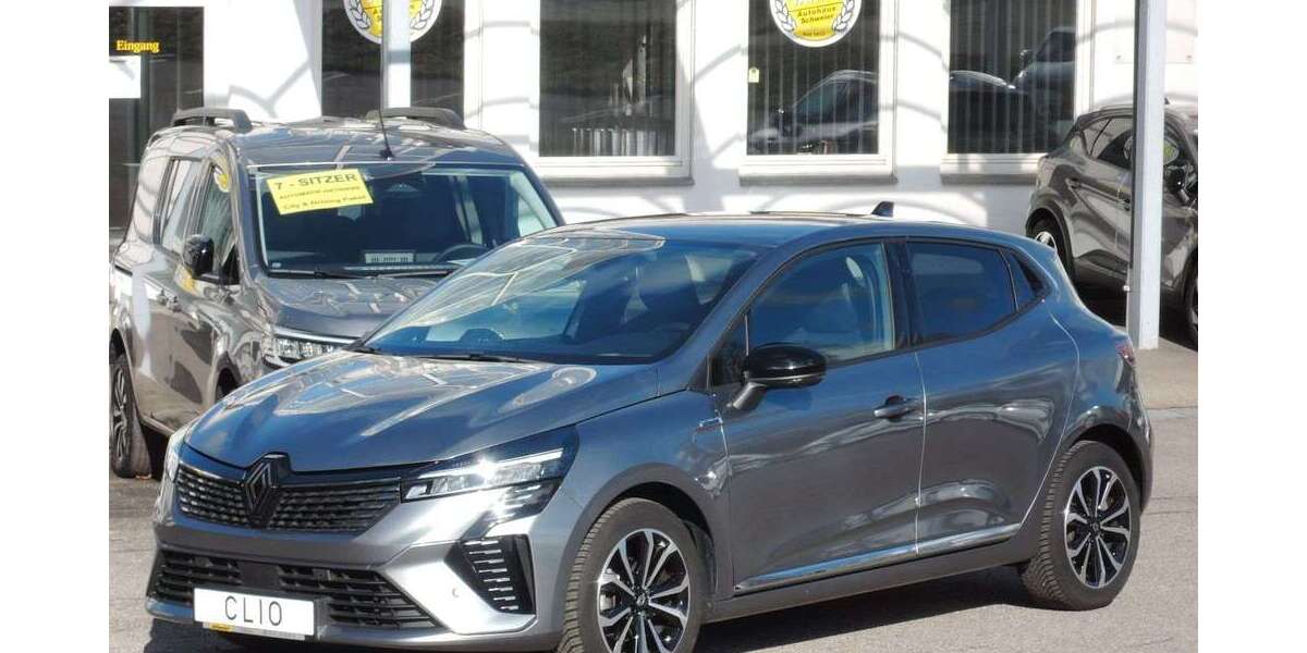 Renault Clio 24.418 km 17.390 &euro; Fellbach 70736
