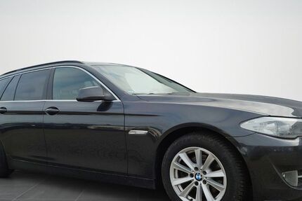 BMW 520 286.452 km 8.399 &euro; Wittenburg 19243