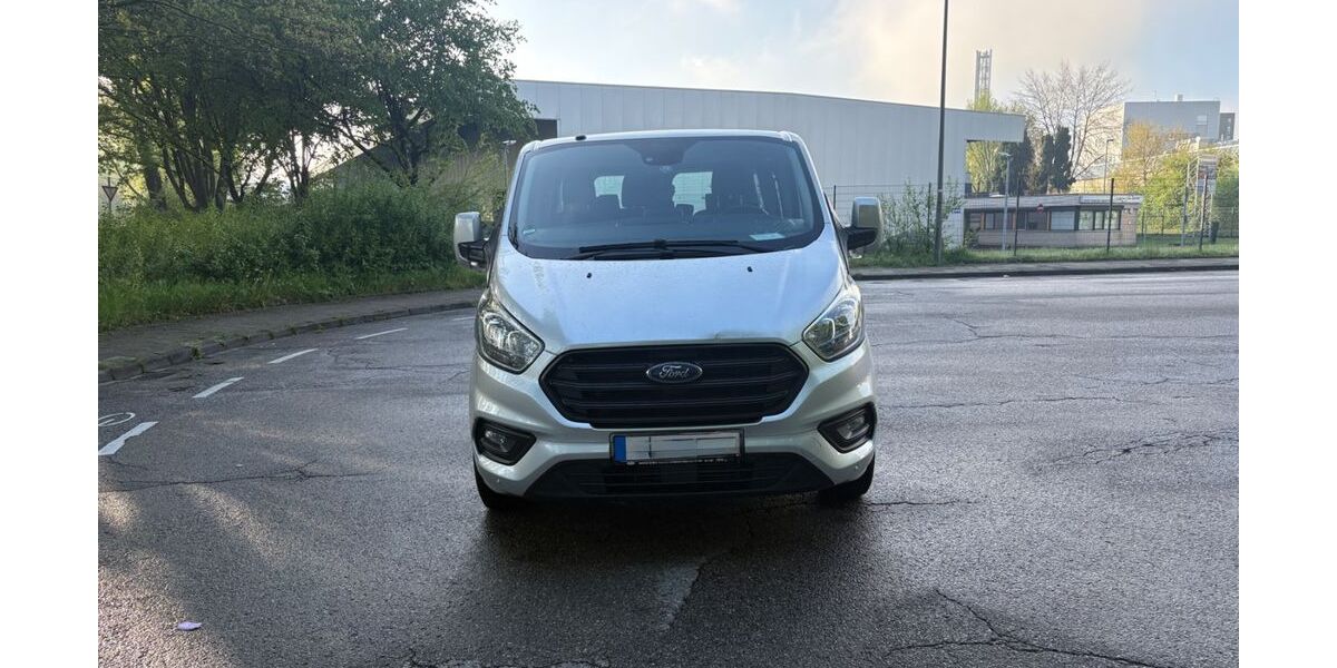 Ford Transit Custom 62.000 km 22.900 &euro; Aachen 52070